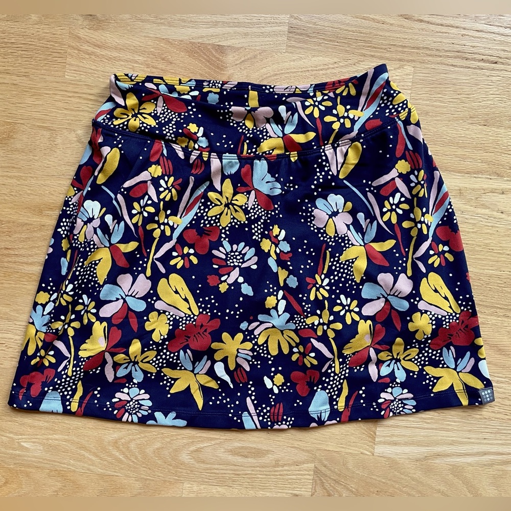 NWOT Title Nine Dream Skort size XS